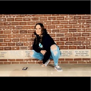 Meet your Posher, Kaydie